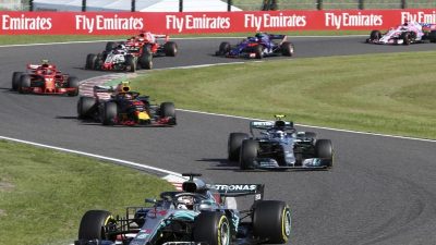 Hamilton gewinnt in Japan – Vettel nach Unfall nur Sechster