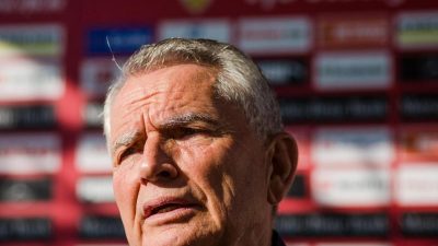 Neuer Trainer des VfB soll gegen BVB auf der Bank sitzen