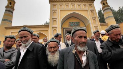 „Berufsbildungszentren“: Türkei will Delegation zur Untersuchung der Lage der Uiguren nach China schicken