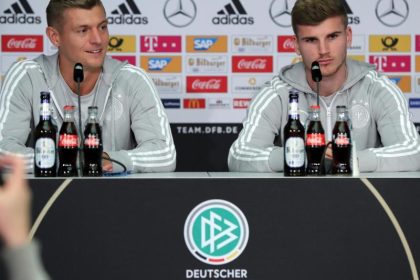 Kroos und Werner: Löw weiter der richtige Mann