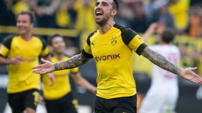 Dortmund einigt sich mit Alcacer auf Vertrag bis 2023