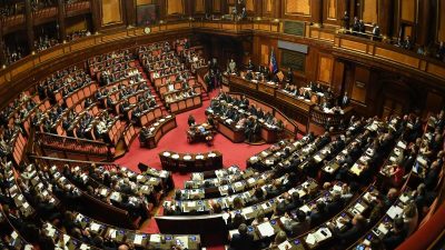 Italiens Senat billigt per Vertrauensabstimmung neuen Haushaltsplan