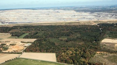 Nach Rodungsstopp: RWE bereitet sich auf Stellenabbau vor