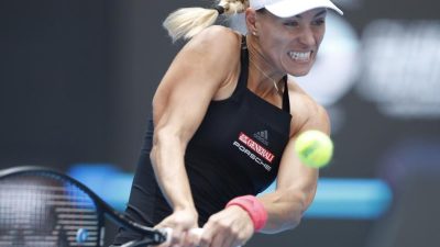 Kerber bei WTA-Finals mit Sparringspartner Wiesler