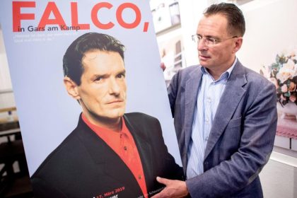 Grenzgänger und Gipfelstürmer – Schau zeigt Falco privat
