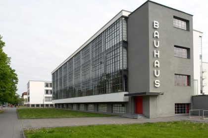 Bauhaus-Direktorin bleibt bei Absage an Feine Sahne Fischfilet