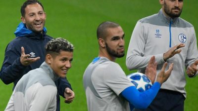 Schalke vor Duell in Istanbul mit zahlreichen Problemen