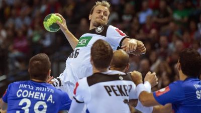 Deutsche Handballer starten mit Kantersieg in EM-Quali