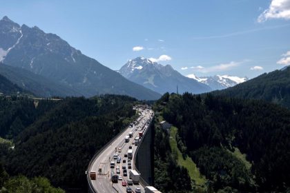 Murenabgang am Brenner: Autobahn gesperrt