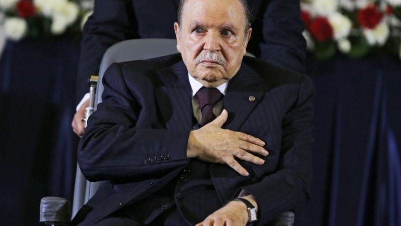 Hunderte Algerier demonstrieren gegen fünfte Kandidatur von Präsident Bouteflika
