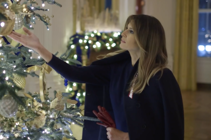 „Amerikanische Schätze“ – Märchenhafte Weihnachtsstimmung im Weißen Haus