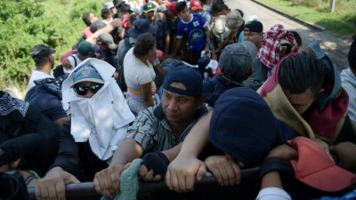 Fast am Ziel: Tausende Mittelamerikaner nähern sich den USA – Krawalle befürchtet