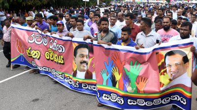 Neuwahlen nötig: Sri Lankas Präsident Sirisena löst Parlament auf