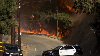 Schon mehr als 30 Tote bei Waldbränden in Kalifornien