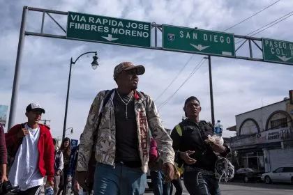 2000 Migranten in Tijuana angekommen, 8000 unterwegs – Bürgermeister: Diese „Horde“ ist Teil eines „aggressiven Plans“