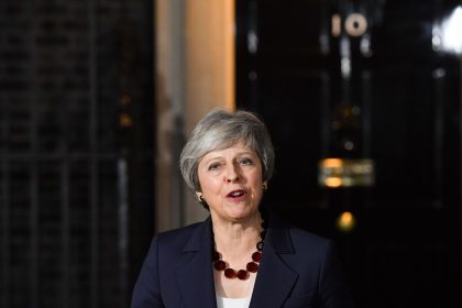 Theresa May gibt um 18.00 Uhr Pressekonferenz zu umstrittenem Brexit-Entwurf