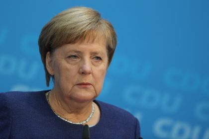 Kanzlerin Merkel offen für europäische Armee