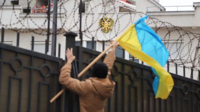 Gericht auf der Krim ordnet Untersuchungshaft für drei ukrainische Soldaten an
