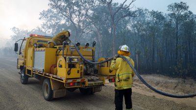 Tausende Menschen wegen Buschfeuer in Australien evakuiert
