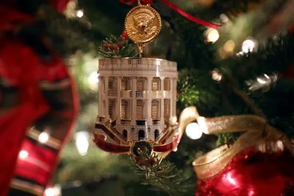 Melania Trump enthüllt Weihnachtsdeko im Weißen Haus