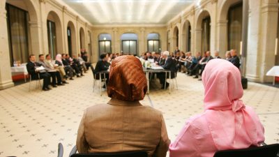 Neustart für den staatlichen Dialog mit den Muslimen