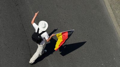 „Zeit“-Journalisten wollen rechtes Netzwerk in Deutschland offengelegt haben