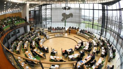 Migrationspakt auch im Landtag Sachsen kritisiert