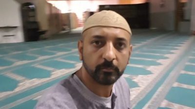 Undercover bei Salafisten: „Mit unseren Steuergeldern finanzieren wir radikale Moscheen“
