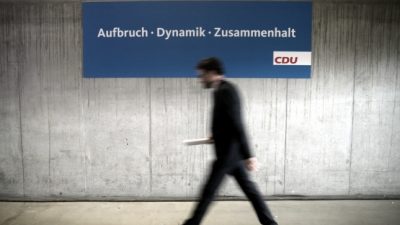 Emnid: Union steigt auf 25 Prozent – SPD auf Allzeit-Tief