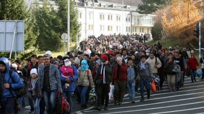 Bericht: 38.600 Personen bei illegalen Einreiseversuchen gefasst