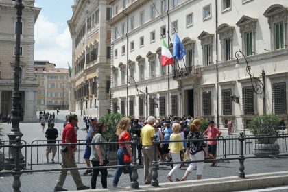 Vize-Regierungschef Luigi Di Maio: Italien sollte in der Eurozone bleiben