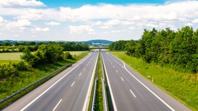 „A100 zwingend in Blick nehmen“: Umwelthilfe erwartet Dieselfahrverbot auch auf Berliner Stadtautobahn