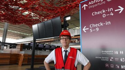 Flughafenchef zu BER-Baustelle: Nicht so weit wie erhofft