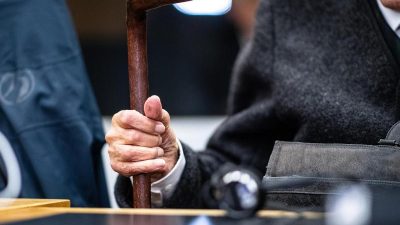 Stutthof-Prozess: Zwei Jahre Jugendhaft auf Bewährung für Ex-SS-Wachmann