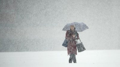 Wetterdienst warnt vor Schneefällen und Glatteis
