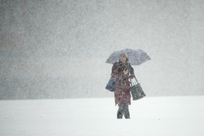 Wetterdienst warnt vor Schneefällen und Glatteis