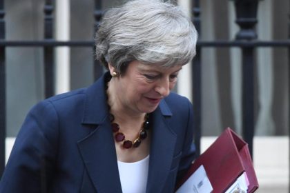 48 Briefe zum Sturz der britischen Premierministerin
