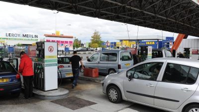 Den Dieselfahrern in Frankreich reicht es – Verkehrskollaps befürchtet