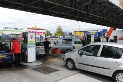 Den Dieselfahrern in Frankreich reicht es – Verkehrskollaps befürchtet