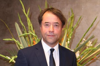 Schauspieler Jan Josef Liefers findet „Geisterflughafen“ BER schön