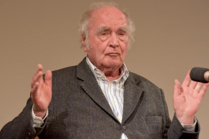 Walser spricht übers Schreiben und Merkels „stille Wucht“