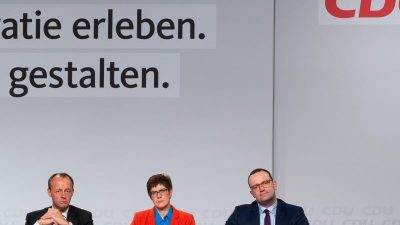 Wettstreit um CDU-Vorsitz geht in die zweite Halbzeit