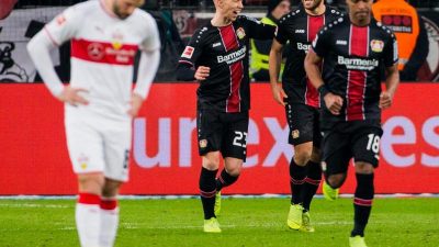 Frust beim VfB nach 0:2 in Leverkusen – Matchwinner Volland