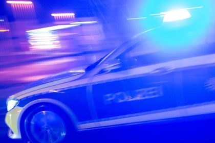 Polizei macht in Kofferraum grausigen Fund