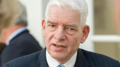 Schuster: „Wenn es Koalitionen mit der AfD gibt, ist es Zeit Deutschland zu verlassen“