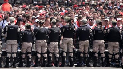 Krawalle und Chaos: Hooligan-Gewalt als Argentiniens Dauerproblem