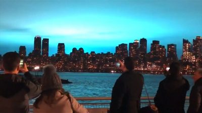 Blauer Schimmer: Explosion in Umspannwerk soll Himmel in New York zum leuchten gebracht haben