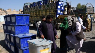 Präsidentschaftswahl in Afghanistan um drei Monate verschoben