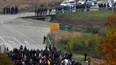 NGO: Kroatien schiebt Migranten illegal über „grüne“ Grenze ab