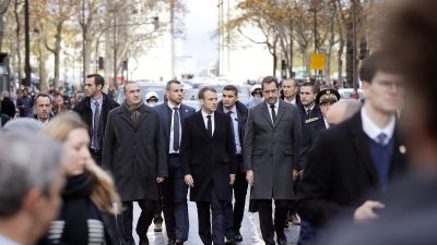 Macron fordert Premierminister zu Gesprächen mit Parteien und „Gelbwesten“ auf
